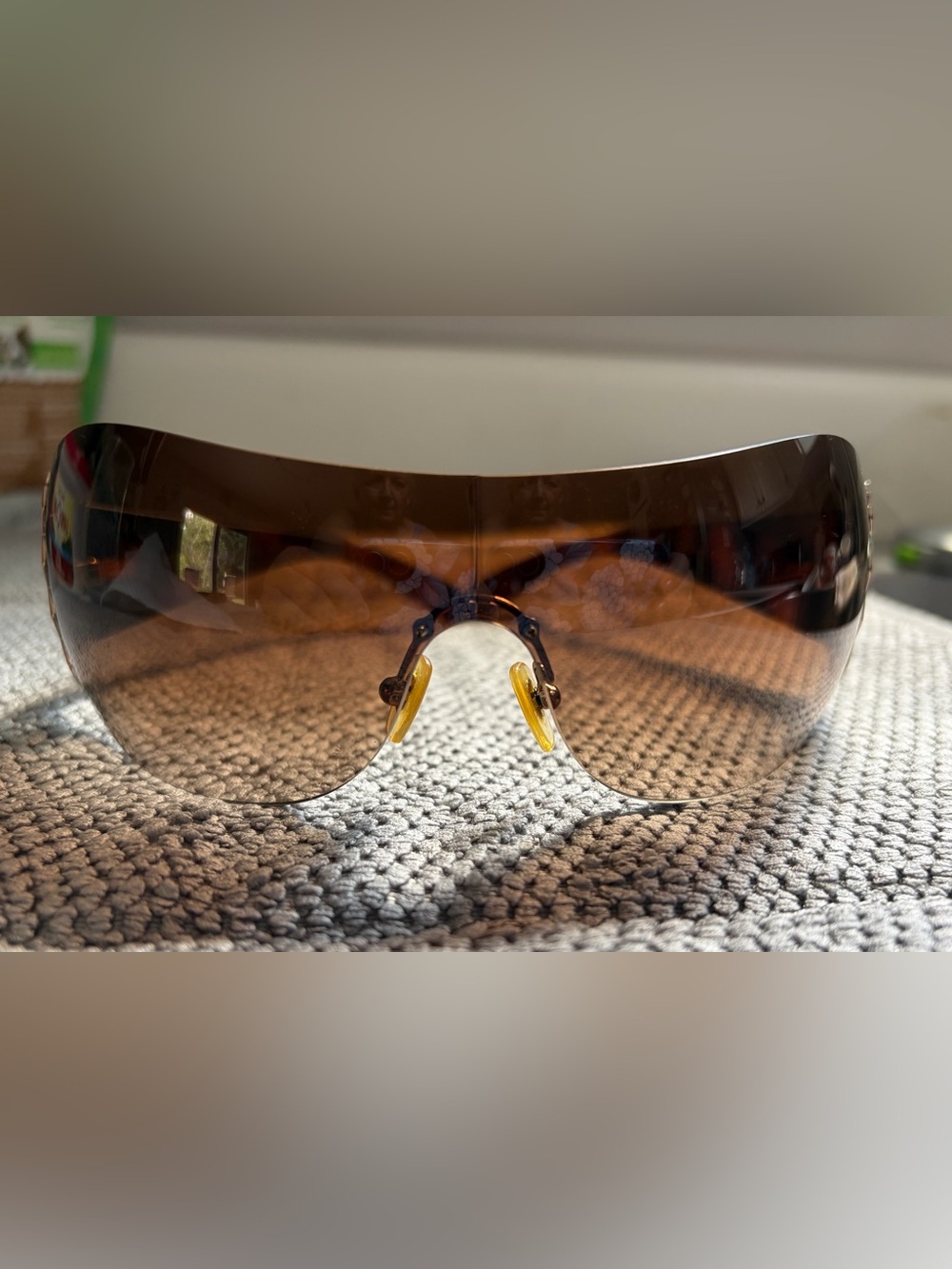 “Vintage Versace Mod 4158 Tortoise Wrap Shield Sunglasses 461/13